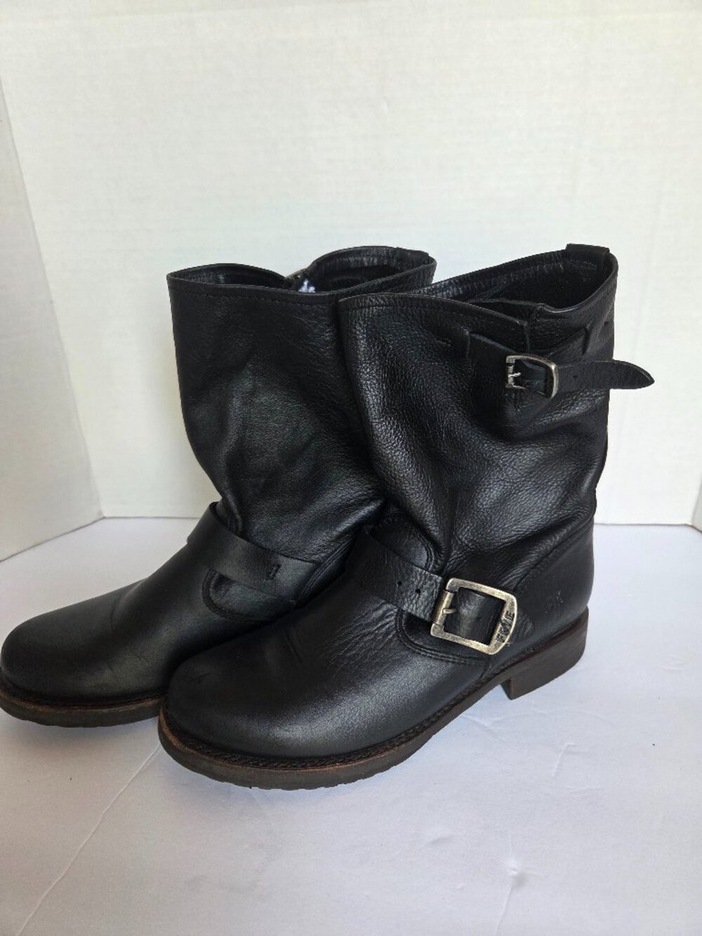 Frye Veronica Short #76509 Ankle Boots - 5 1/2B